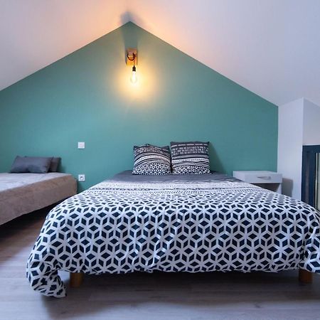 La Chambre Des Carrelets Montigny-sur-l'Ain エクステリア 写真