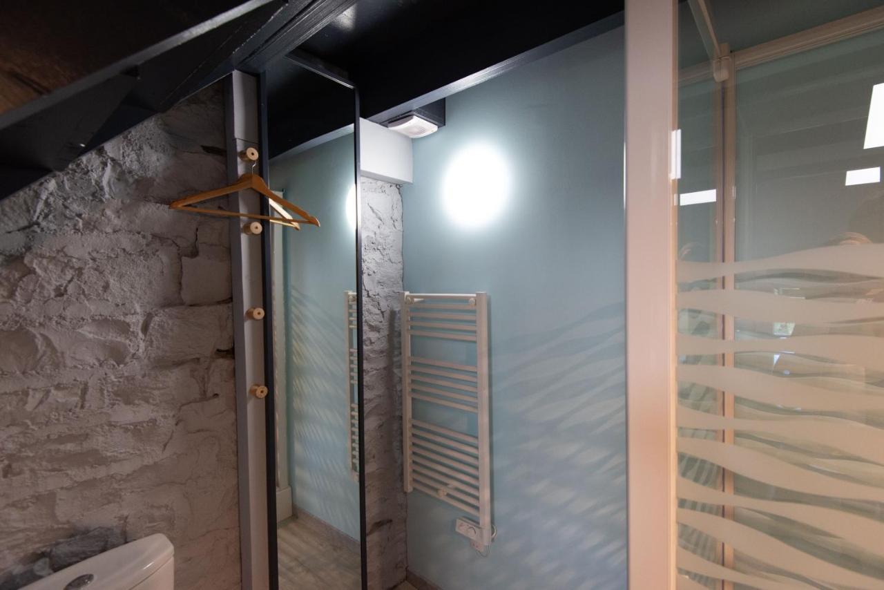 La Chambre Des Carrelets Montigny-sur-l'Ain エクステリア 写真